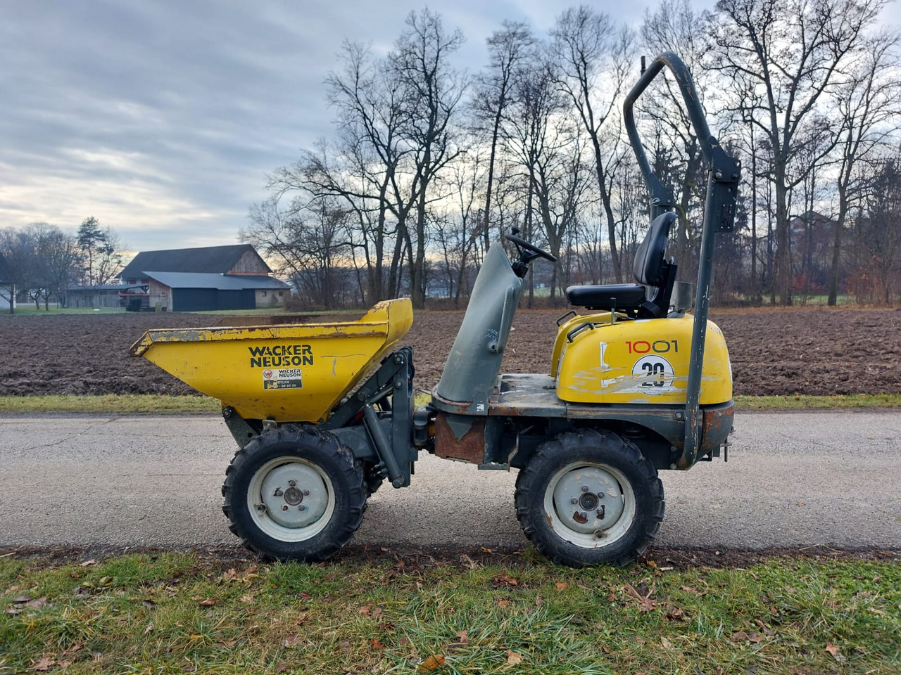 WACKER Neuson 1001 - Мини-самосвал: фото 1 WACKER Neuson 1001 - Мини-самосвал: фото 1