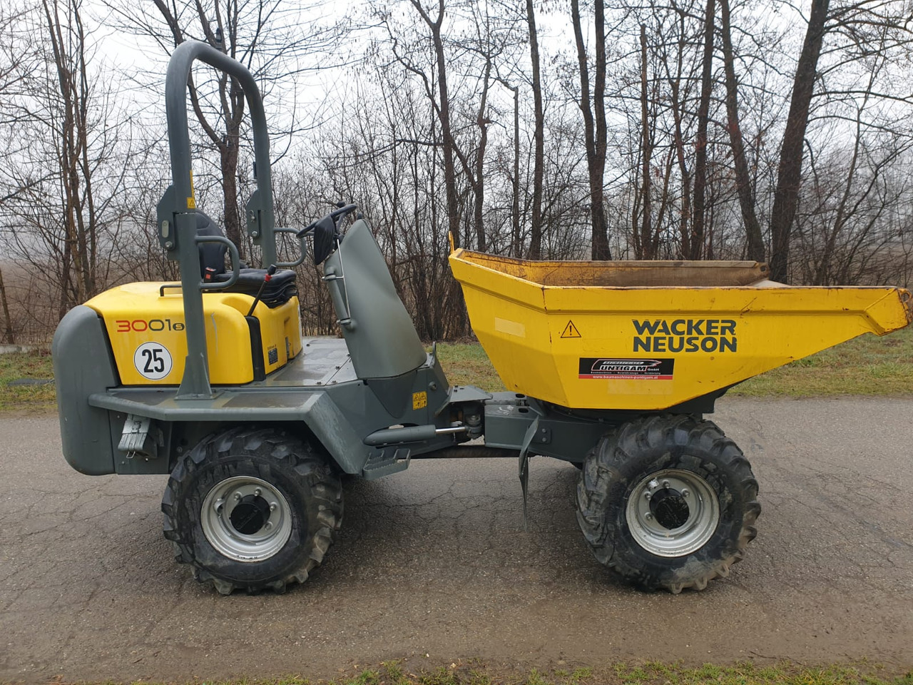 WACKER Neuson 3001 - Внедорожный самосвал: фото 2 WACKER Neuson 3001 - Внедорожный самосвал: фото 2