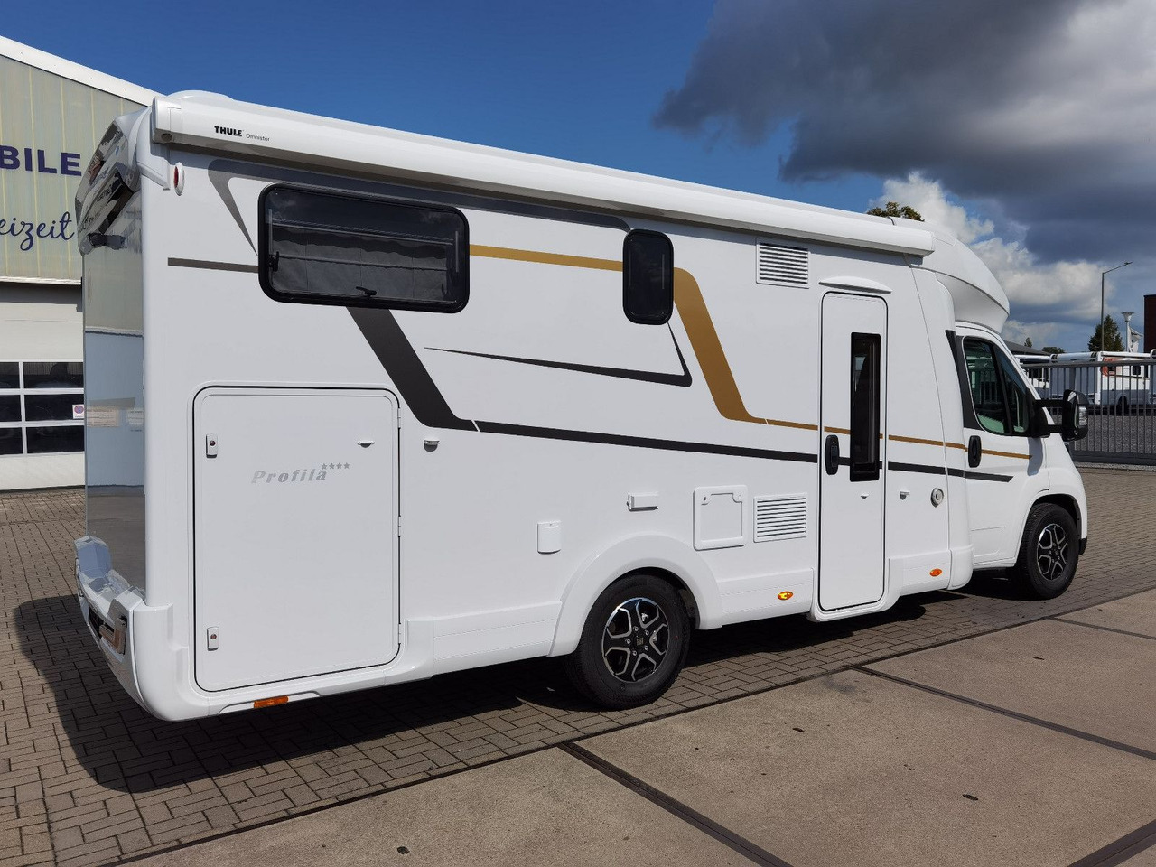 Eura Mobil PROFILA T 720 EB /MOD. 2026/ 180PS-8G.AUTOMATIK - Полуинтегрированный автодом: фото 5 Eura Mobil PROFILA T 720 EB /MOD. 2026/ 180PS-8G.AUTOMATIK - Полуинтегрированный автодом: фото 5