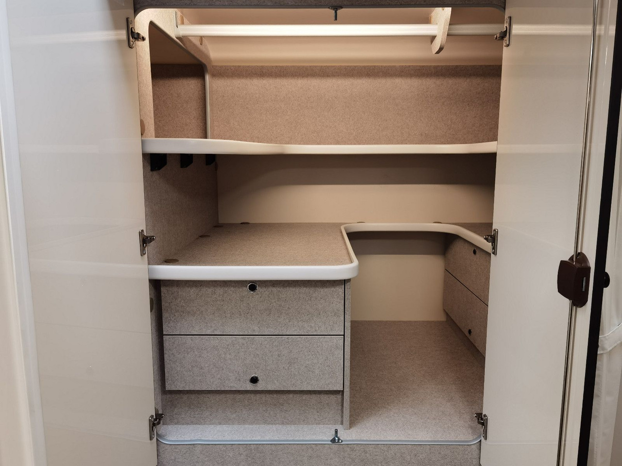 Forster T 639 LF /-MODELL 2026- / XXL- HUBBETT & RAUMBAD в лизинг Forster T 639 LF /-MODELL 2026- / XXL- HUBBETT & RAUMBAD: фото 21