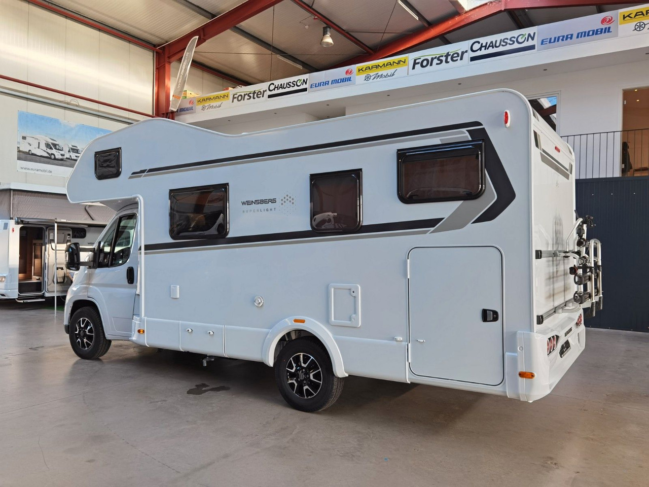 Weinsberg CARAHOME 650 DG / 140 PS / TOP - AUSSTATTUNG - Альковный автодом: фото 5 Weinsberg CARAHOME 650 DG / 140 PS / TOP - AUSSTATTUNG - Альковный автодом: фото 5