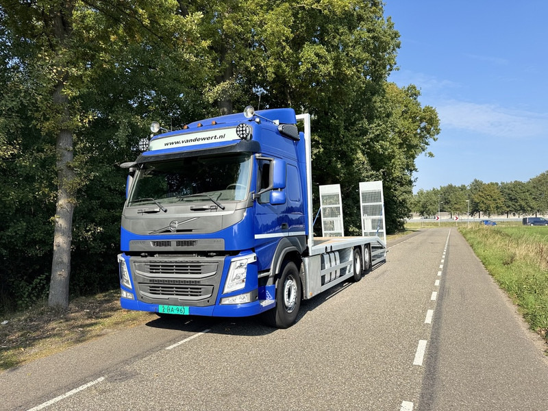 Volvo FM370 6X2 Machine Transporter / Oprij Vrachtwagen 2019 / EURO 6 / 550DKM / Steering Wheel / APK 11-2026 - Автовоз: фото 2 Volvo FM370 6X2 Machine Transporter / Oprij Vrachtwagen 2019 / EURO 6 / 550DKM / Steering Wheel / APK 11-2026 - Автовоз: фото 2