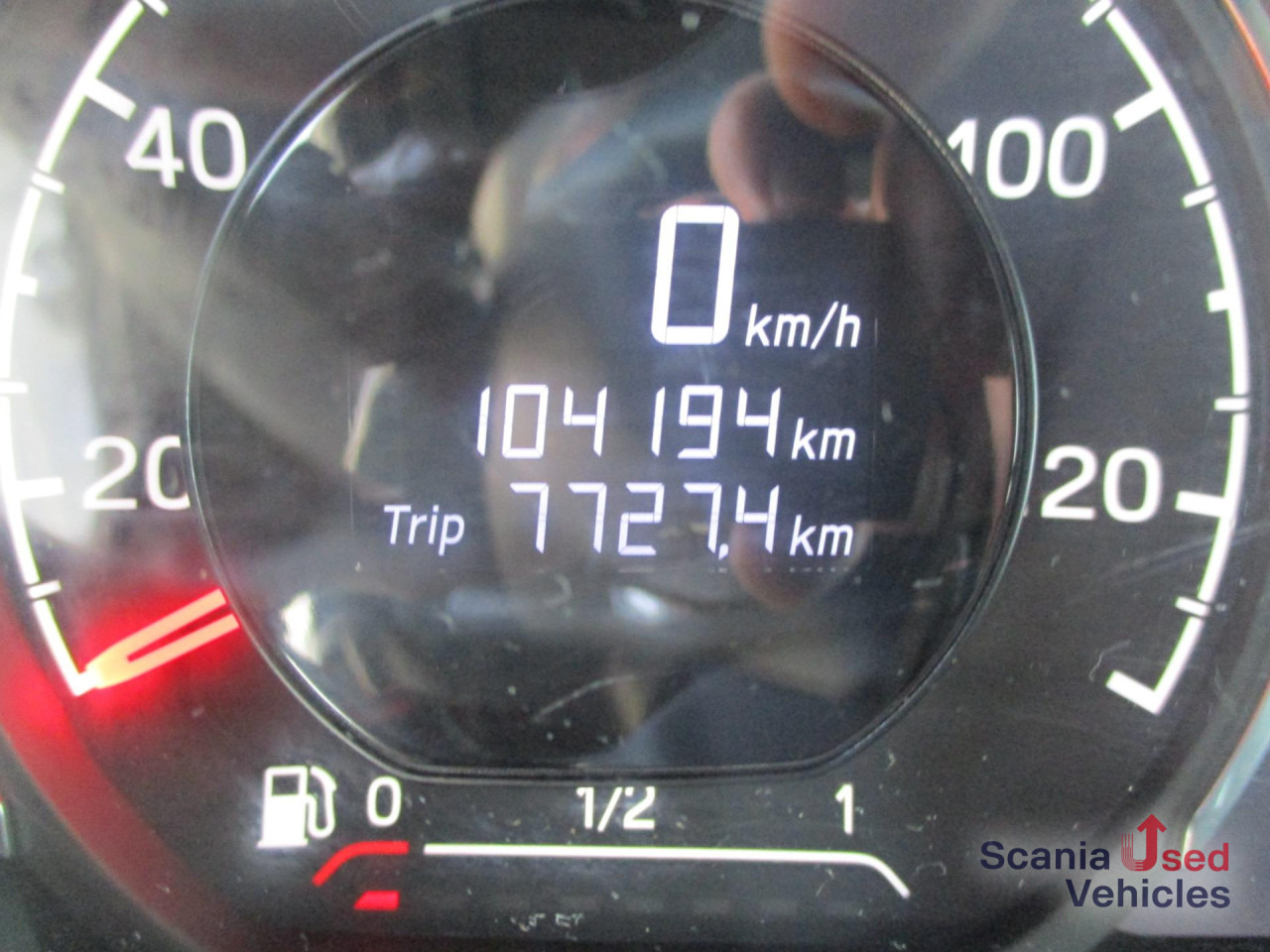 SCANIA P 320 B6x2*4LB Getränkeaufbau mit Lbw. / Full Air - Грузовик для перевозки напитков: фото 3 SCANIA P 320 B6x2*4LB Getränkeaufbau mit Lbw. / Full Air - Грузовик для перевозки напитков: фото 3