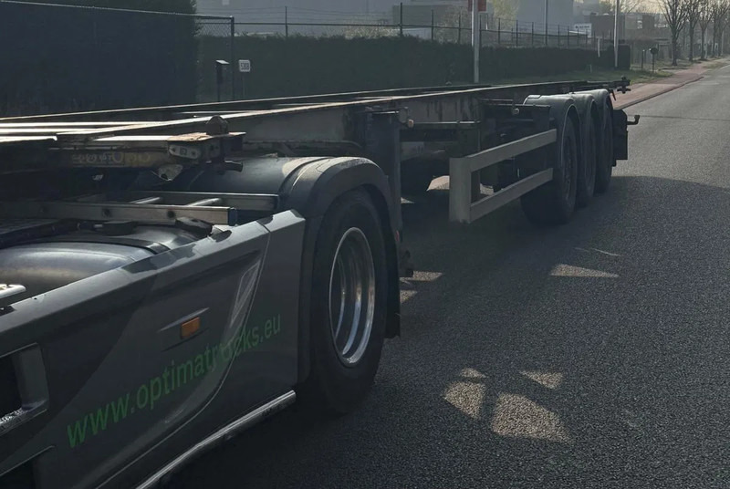 Fruehauf Containertransport - Полуприцеп-контейнеровоз/ Сменный кузов: фото 4 Fruehauf Containertransport - Полуприцеп-контейнеровоз/ Сменный кузов: фото 4