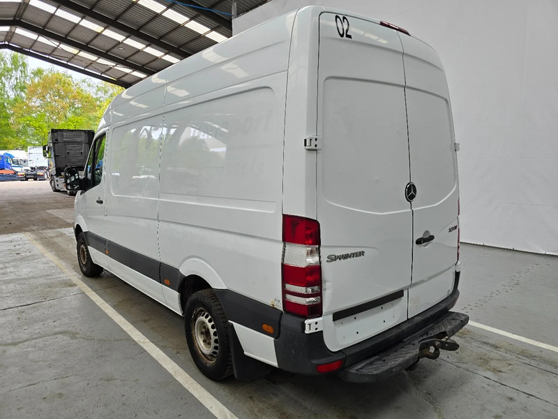Цельнометаллический фургон, Грузопассажирский фургон Mercedes-Benz Sprinter 313 CDI / AIRCO L2H2: фото 6