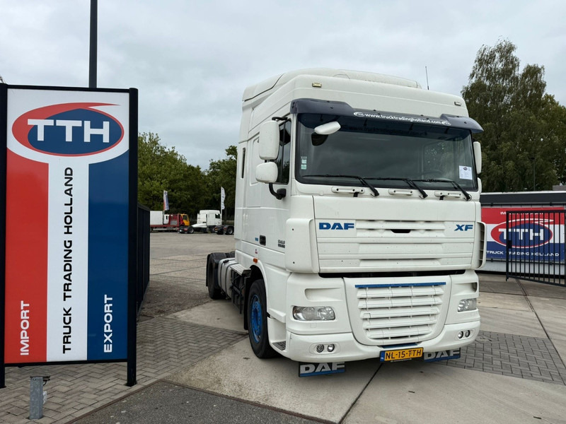 DAF XF105.460 SpaceCab ATE Intarder 2x Fueltank - Тягач: фото 1 DAF XF105.460 SpaceCab ATE Intarder 2x Fueltank - Тягач: фото 1