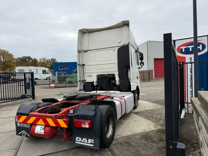 DAF XF460 SuperSpaceCab Intarder 2x fueltank - Тягач: фото 3 DAF XF460 SuperSpaceCab Intarder 2x fueltank - Тягач: фото 3