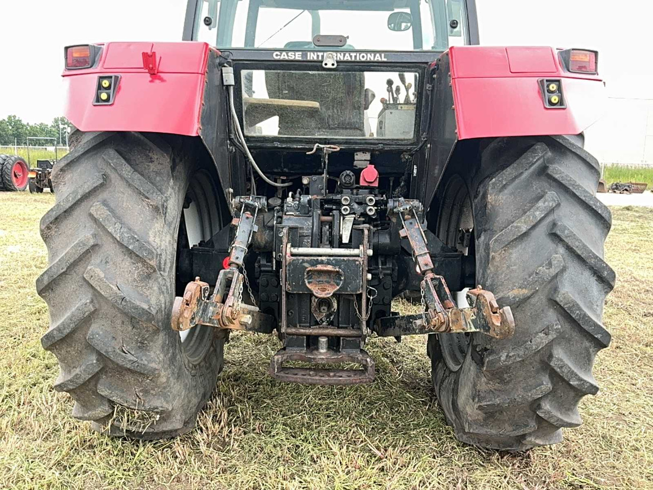 Трактор 1990 CASE INTERNATIONAL 5130 ALL-WHEEL DRIVE FARM TRACTOR: фото 15 Трактор 1990 CASE INTERNATIONAL 5130 ALL-WHEEL DRIVE FARM TRACTOR: фото 15