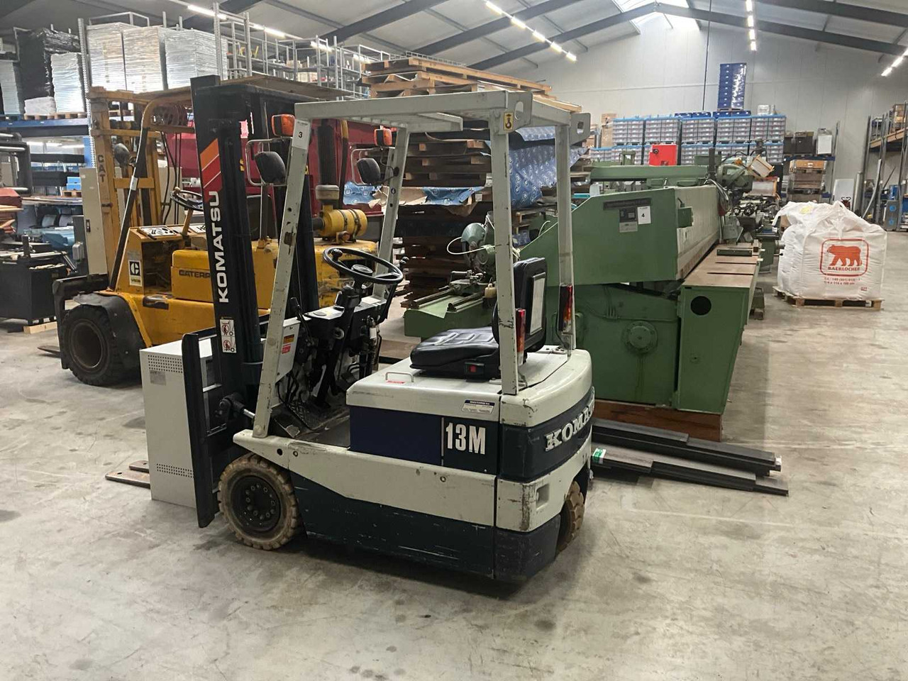 1991 KOMATSU FB13M-2 FORKLIFT - Вилочный погрузчик: фото 3 1991 KOMATSU FB13M-2 FORKLIFT - Вилочный погрузчик: фото 3