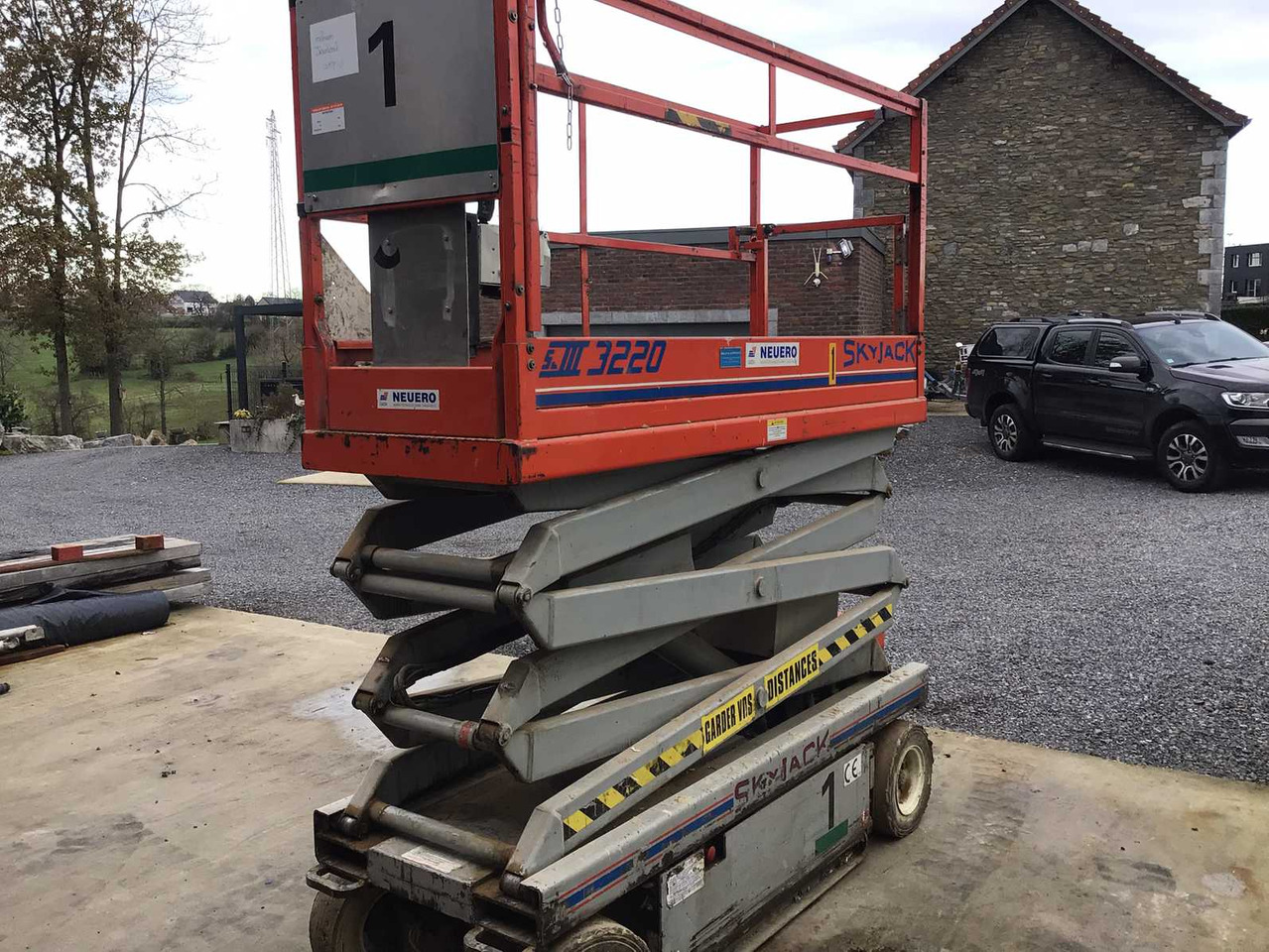 1999 SKYJACK 3220 AERIAL WORK PLATFORM - Подъёмник: фото 5 1999 SKYJACK 3220 AERIAL WORK PLATFORM - Подъёмник: фото 5