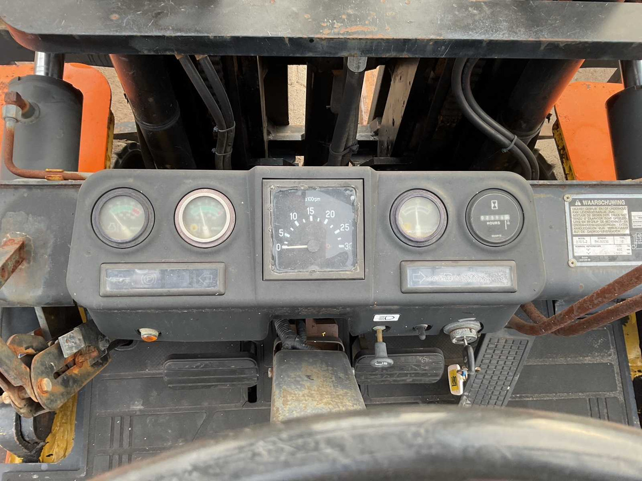 Вилочный погрузчик 2000 DOOSAN D 70 S-2 FORKLIFT: фото 10