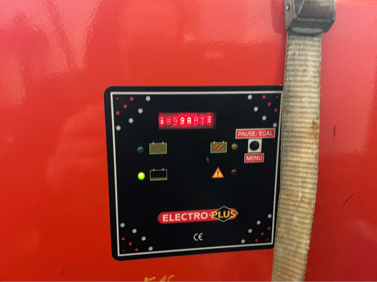 2005 LINDE-FENWICK E16C-02 FORKLIFT - Вилочный погрузчик: фото 4 2005 LINDE-FENWICK E16C-02 FORKLIFT - Вилочный погрузчик: фото 4