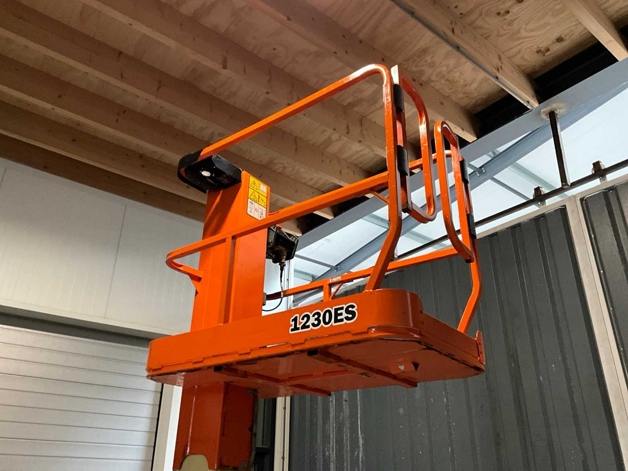 Подъёмник 2008 JLG 1230ES AERIAL PLATFORM: фото 6 Подъёмник 2008 JLG 1230ES AERIAL PLATFORM: фото 6