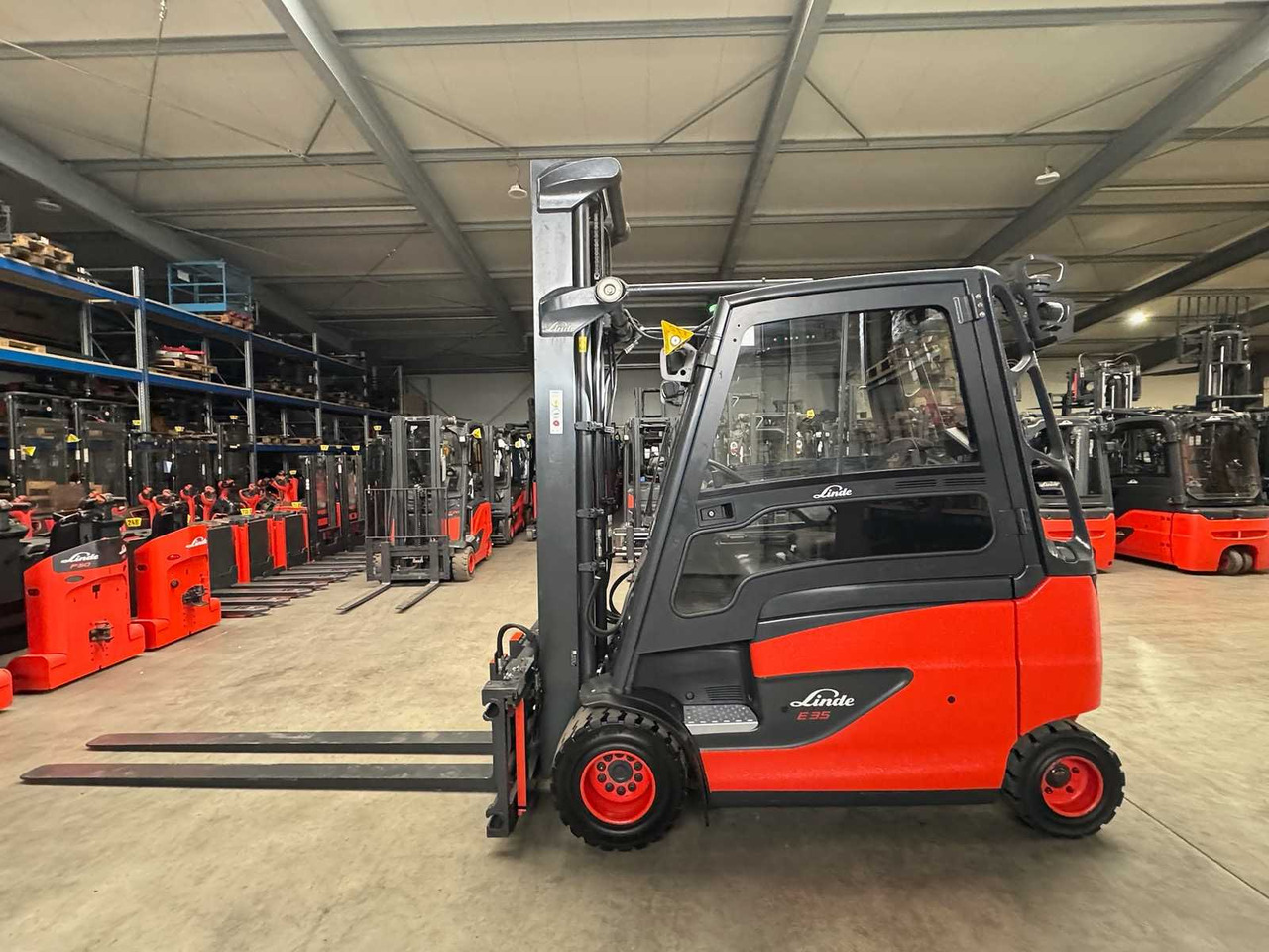 2015 SERVICE+UVV 11/2026 LINDE E35HL 3,500KG ELECTRIC FORKLIFT 10,865 HOURS E30 E40 - Вилочный погрузчик: фото 1 2015 SERVICE+UVV 11/2026 LINDE E35HL 3,500KG ELECTRIC FORKLIFT 10,865 HOURS E30 E40 - Вилочный погрузчик: фото 1