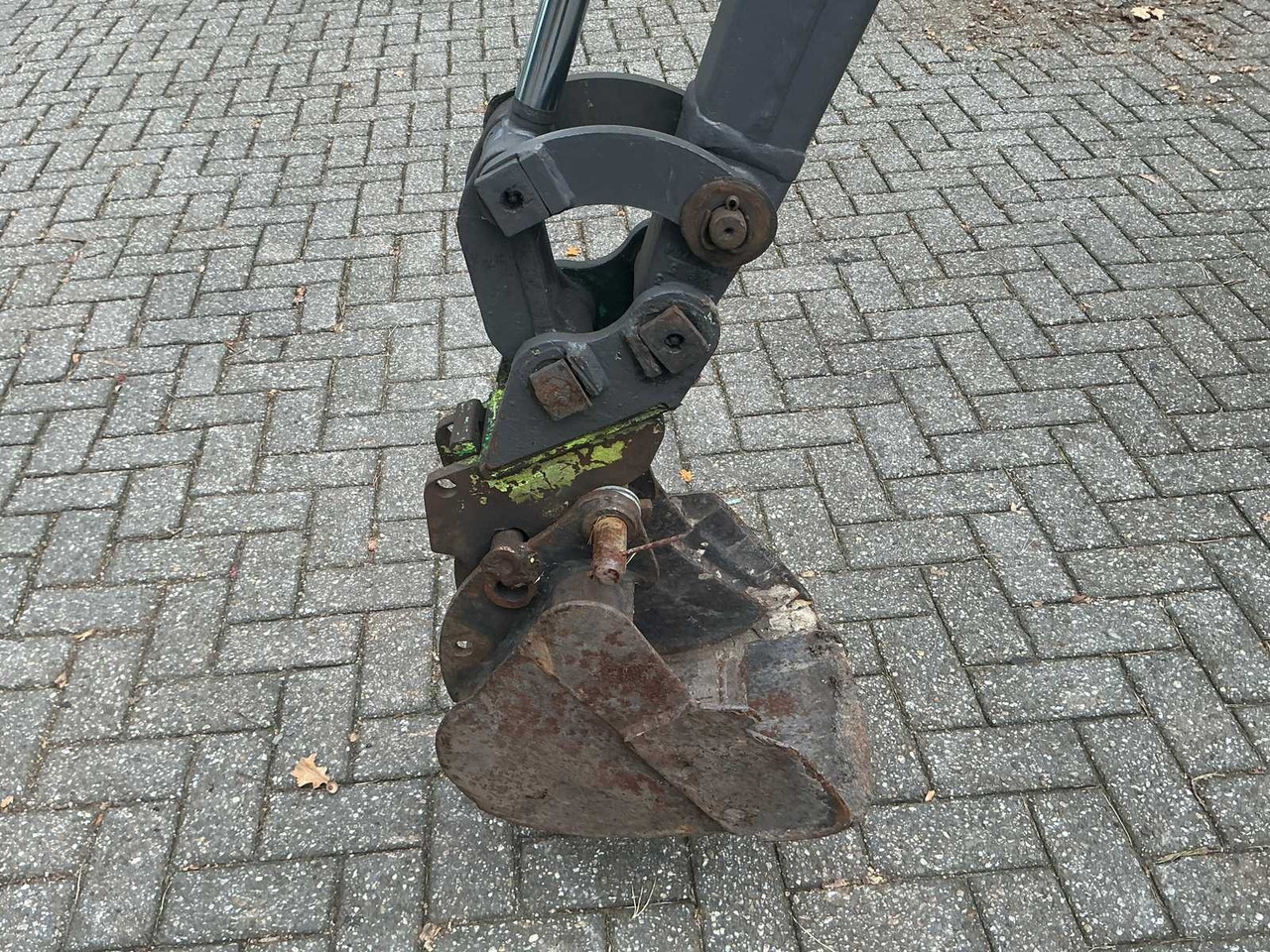 2015 VOLVO EC-18D MINI EXCAVATOR - Мини-экскаватор: фото 4 2015 VOLVO EC-18D MINI EXCAVATOR - Мини-экскаватор: фото 4