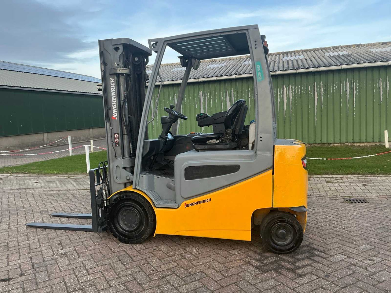 2017 JUNGHEINRICH EFG 425K FORKLIFT - Вилочный погрузчик: фото 5 2017 JUNGHEINRICH EFG 425K FORKLIFT - Вилочный погрузчик: фото 5