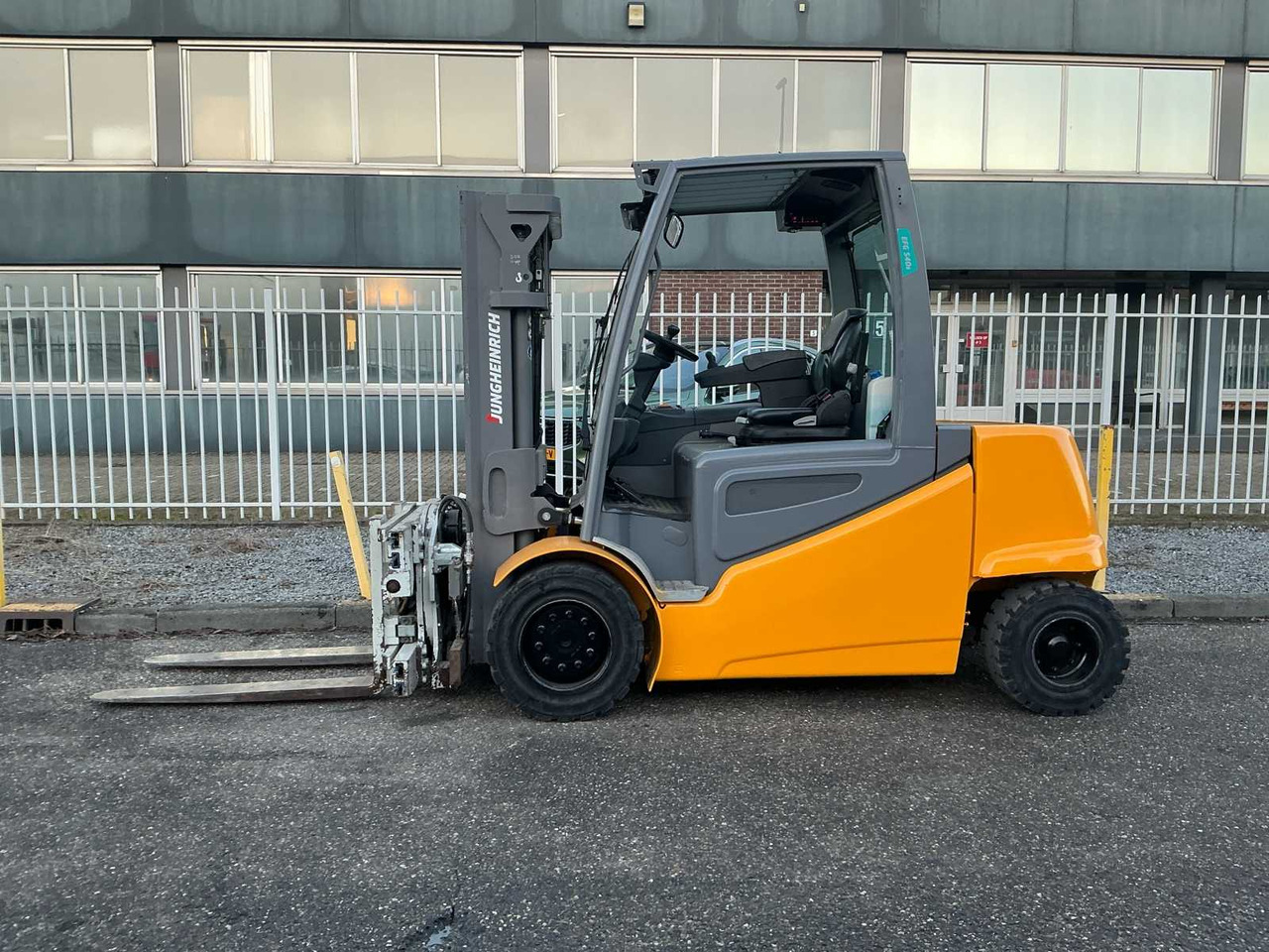 2017 JUNGHEINRICH EFG S40S FORKLIFT TRUCK - Вилочный погрузчик: фото 2 2017 JUNGHEINRICH EFG S40S FORKLIFT TRUCK - Вилочный погрузчик: фото 2