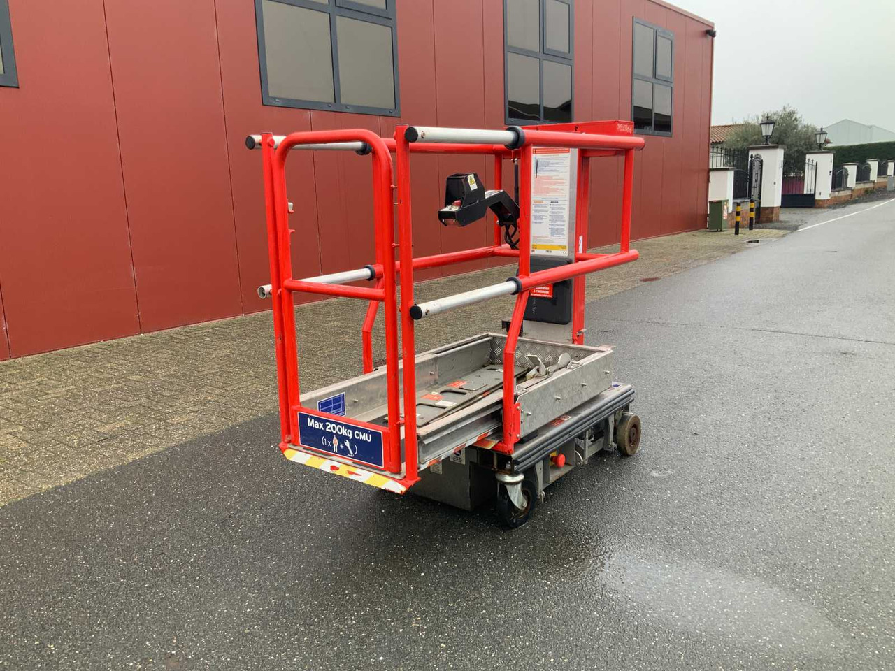 2019 JLG POWER TOWER NANO SP PLUS AERIAL WORK PLATFORM - Подъёмник: фото 2 2019 JLG POWER TOWER NANO SP PLUS AERIAL WORK PLATFORM - Подъёмник: фото 2