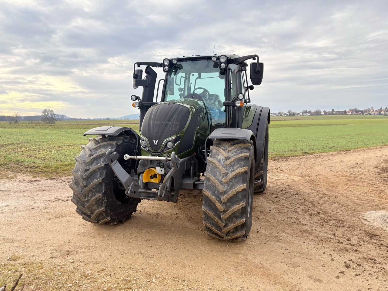 2022 NEW VALTRA N155E ACTIVE TRACTOR - Трактор: фото 3 2022 NEW VALTRA N155E ACTIVE TRACTOR - Трактор: фото 3