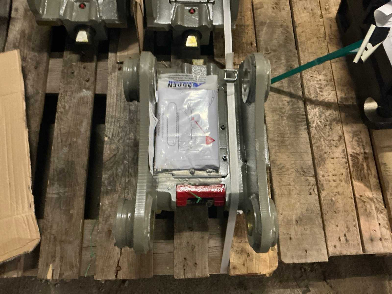 ARDEN - QA23-H095 - 2025 - QUICK COUPLER, HYDR. - Колёсный погрузчик: фото 3 ARDEN - QA23-H095 - 2025 - QUICK COUPLER, HYDR. - Колёсный погрузчик: фото 3