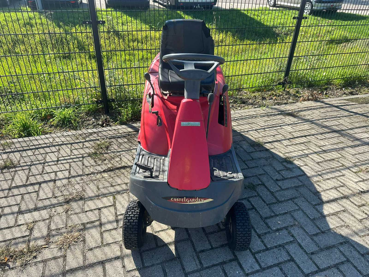 Castelgarden xf 130 hd - Газонокосилка: фото 3 Castelgarden xf 130 hd - Газонокосилка: фото 3