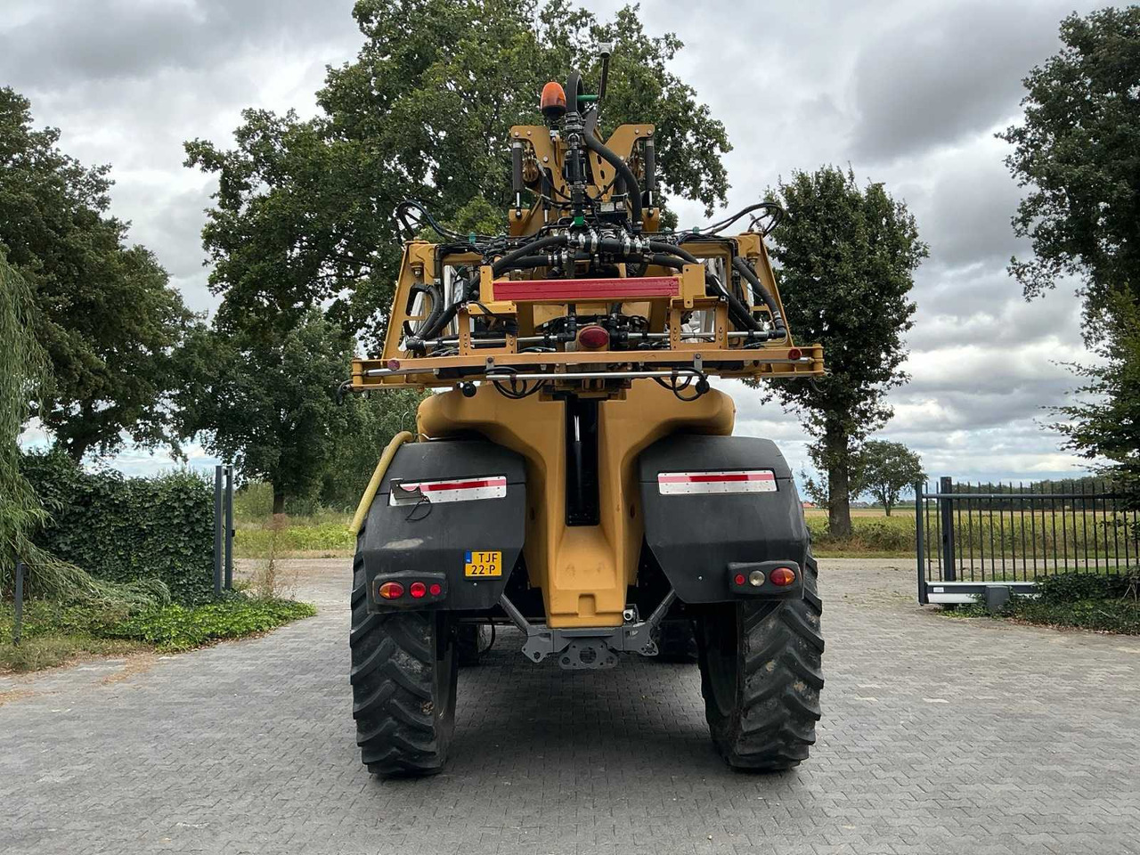 Challenger Rogator RG 645 - Опрыскиватель: фото 5 Challenger Rogator RG 645 - Опрыскиватель: фото 5