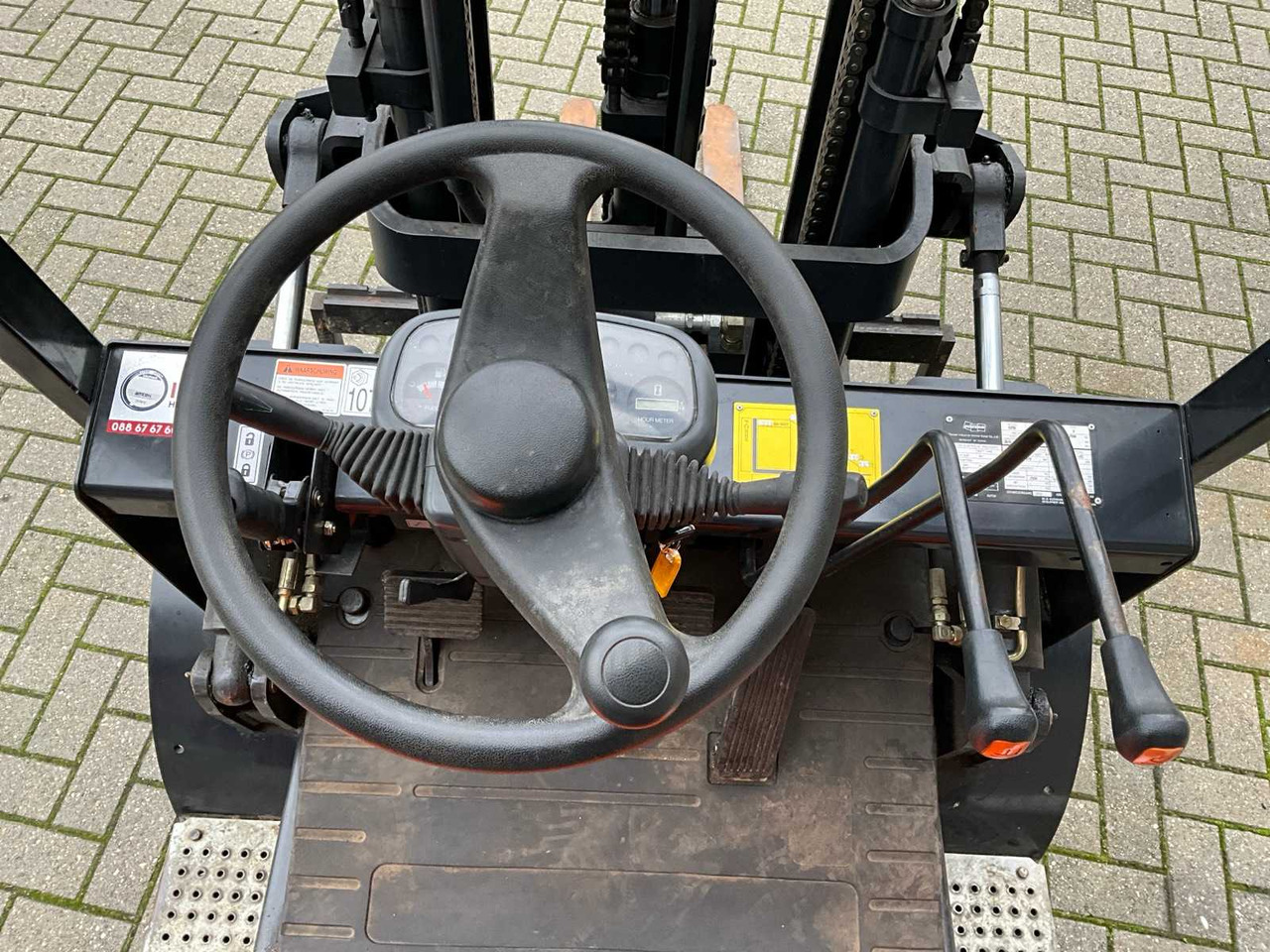 Вилочный погрузчик DOOSAN - D25G - FORKLIFT: фото 9