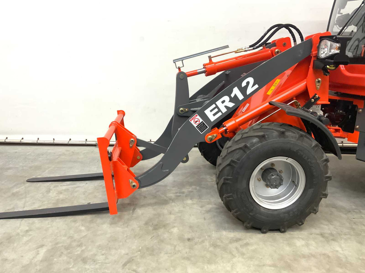 EVERUN - 2025 - ER12 - WHEEL LOADER - Колёсный погрузчик: фото 4 EVERUN - 2025 - ER12 - WHEEL LOADER - Колёсный погрузчик: фото 4