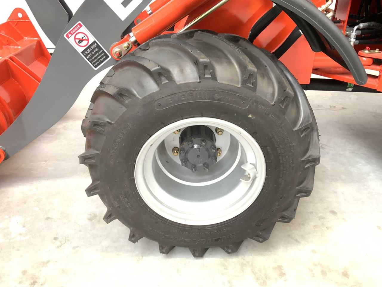 Колёсный погрузчик Everun ER08: фото 47 Колёсный погрузчик Everun ER08: фото 47