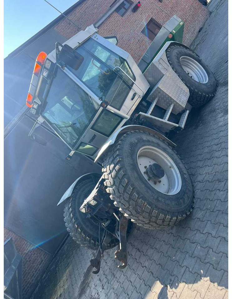 FENDT - Трактор: фото 2 FENDT - Трактор: фото 2