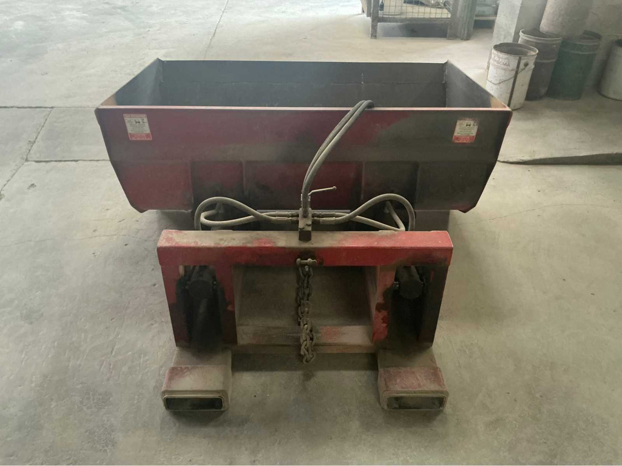 Front loader body - Фронтальный погрузчик для трактора: фото 4 Front loader body - Фронтальный погрузчик для трактора: фото 4
