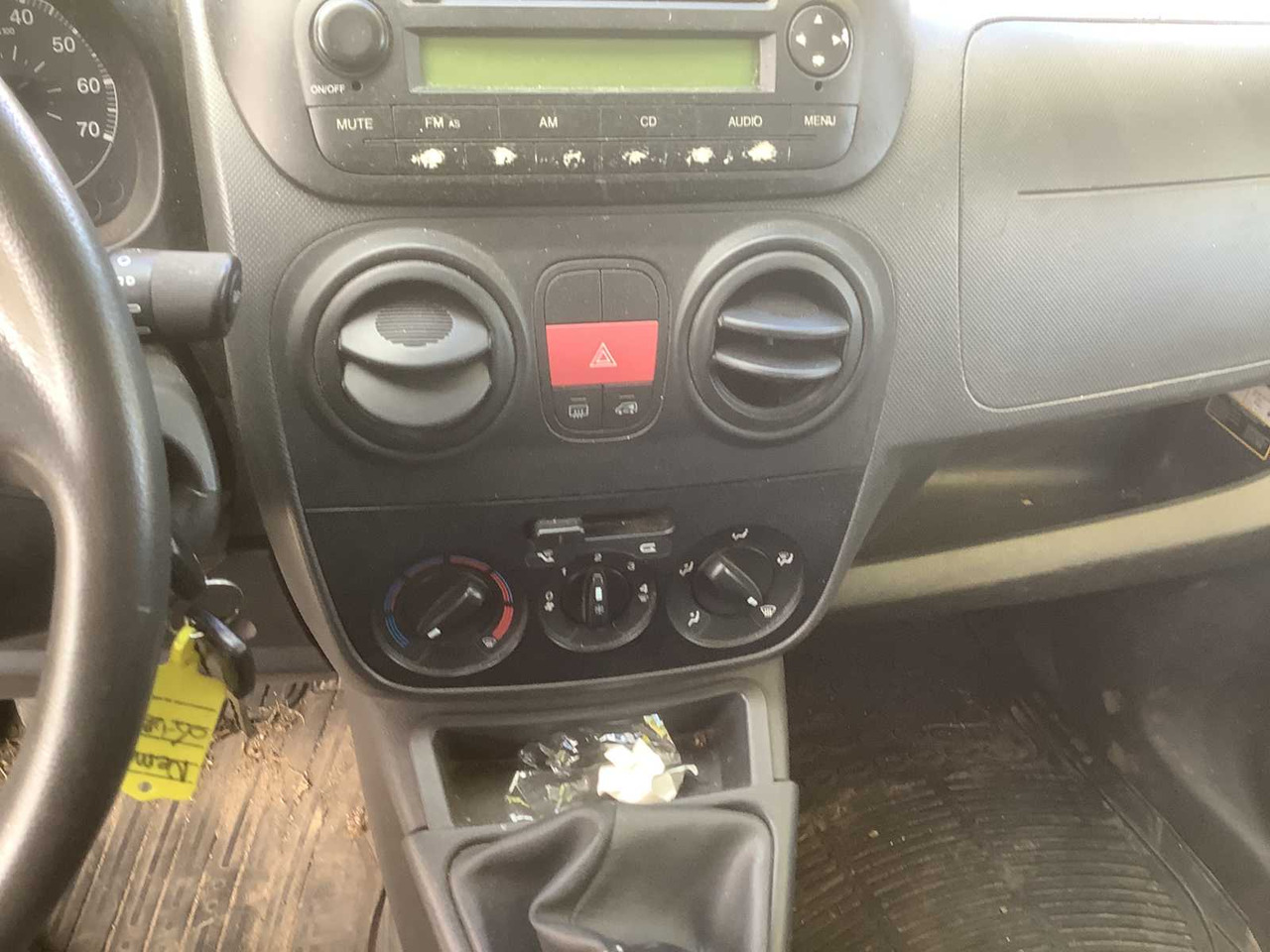 Фургон 2008 PEUGEOT BIPPER 1.4 HDI XT COMMERCIAL VEHICLE: фото 10 Фургон 2008 PEUGEOT BIPPER 1.4 HDI XT COMMERCIAL VEHICLE: фото 10