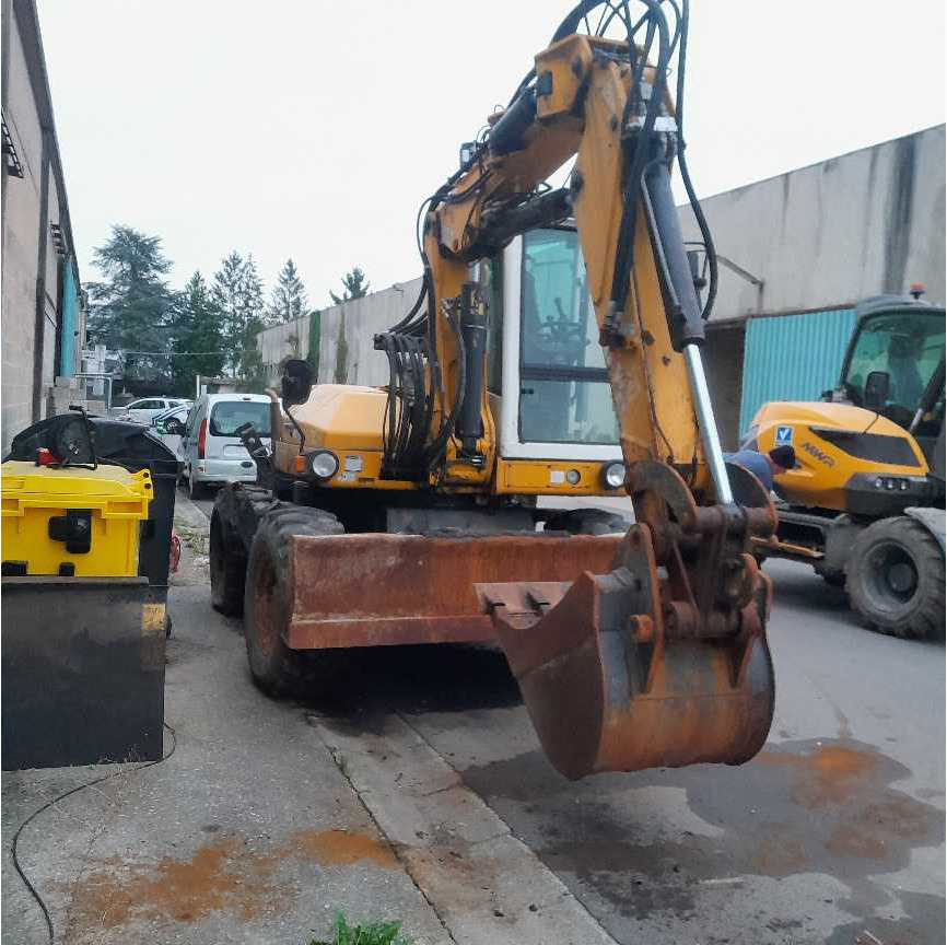 Gallmac WMW 100 LT - Мини-экскаватор: фото 2 Gallmac WMW 100 LT - Мини-экскаватор: фото 2