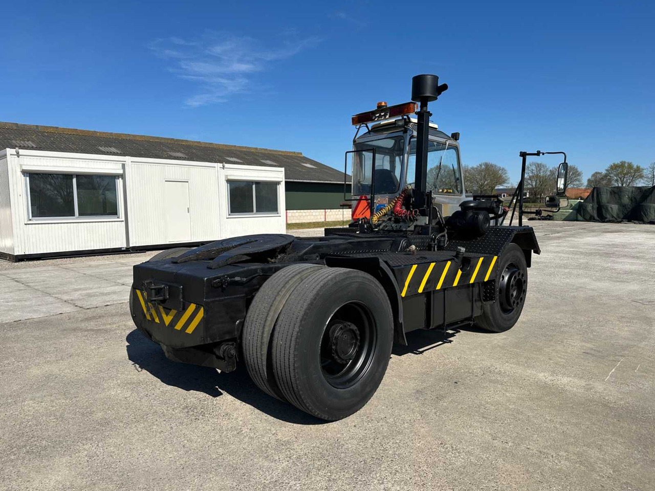 1993 DAF TERMINAL TRACTOR - Грузовик: фото 2 1993 DAF TERMINAL TRACTOR - Грузовик: фото 2