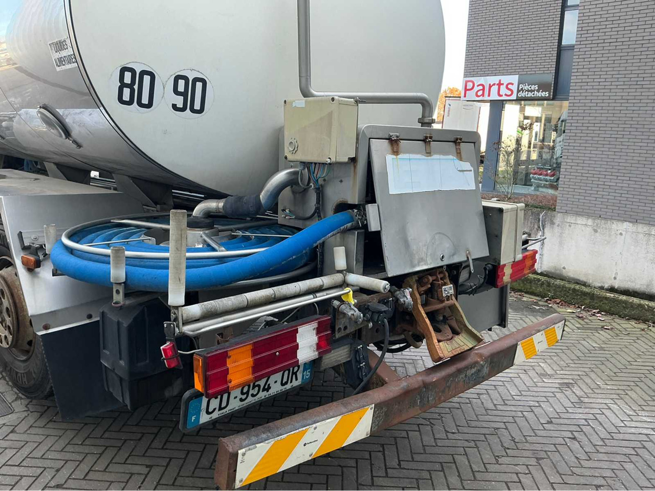 Грузовик 2007 MERCEDES-BENZ 2544 TANKER: фото 7