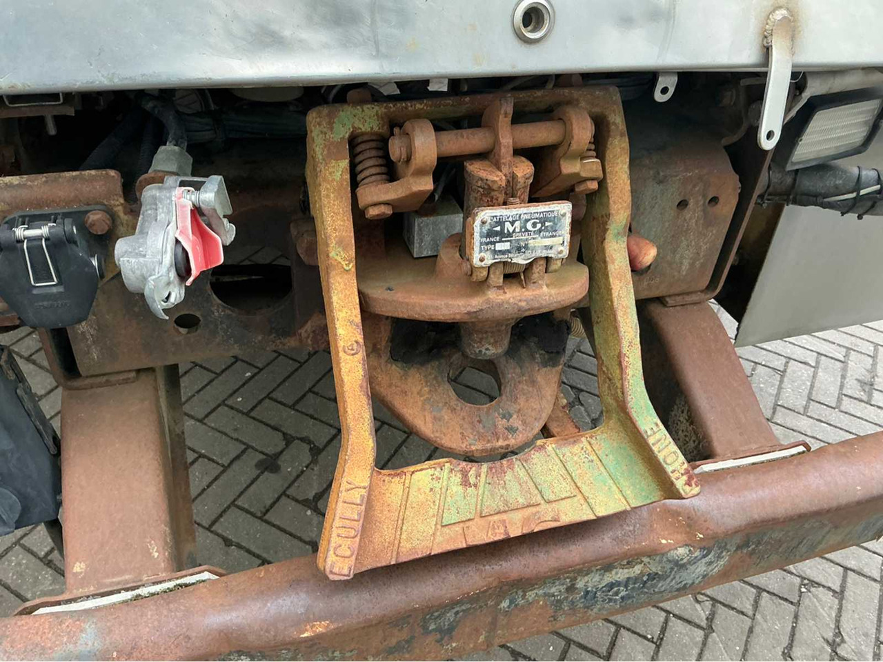 Грузовик 2007 MERCEDES-BENZ 2544 TANKER: фото 8