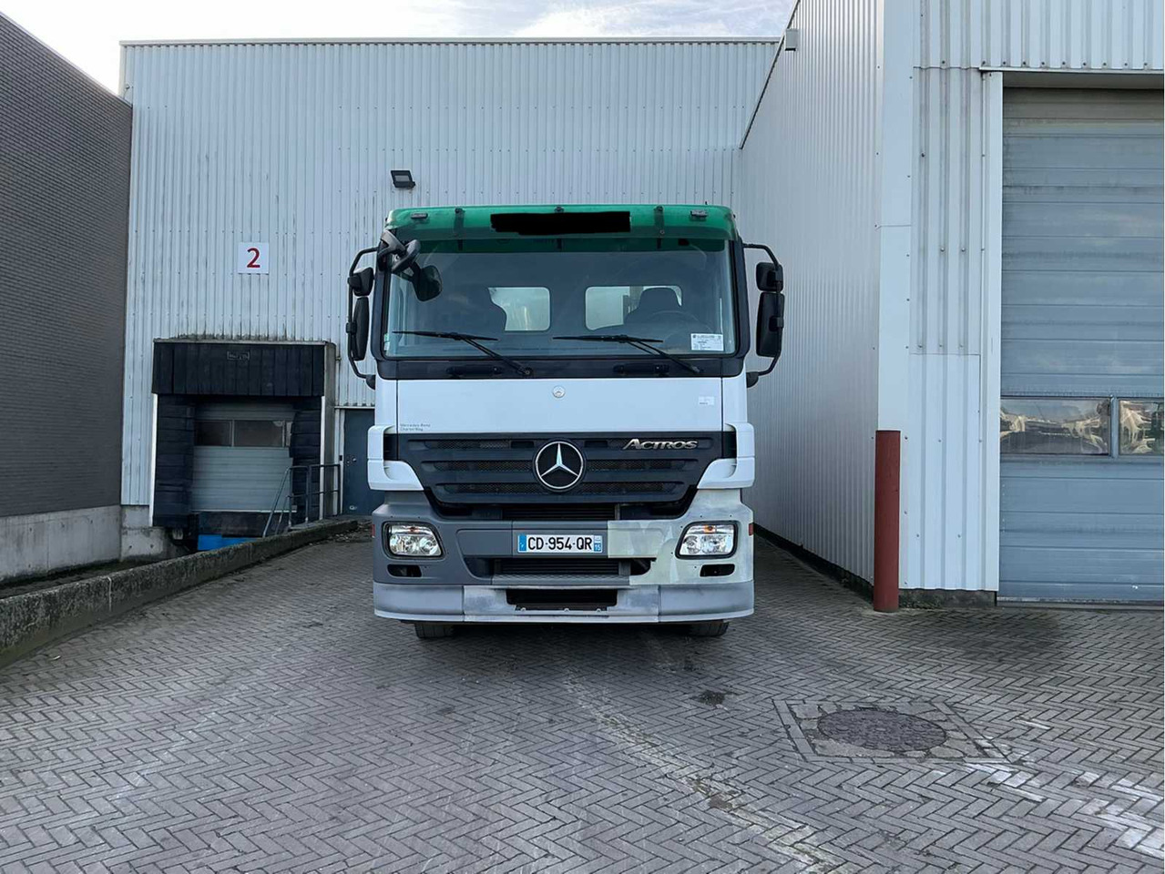 2007 MERCEDES-BENZ 2544 TANKER - Грузовик: фото 3 2007 MERCEDES-BENZ 2544 TANKER - Грузовик: фото 3