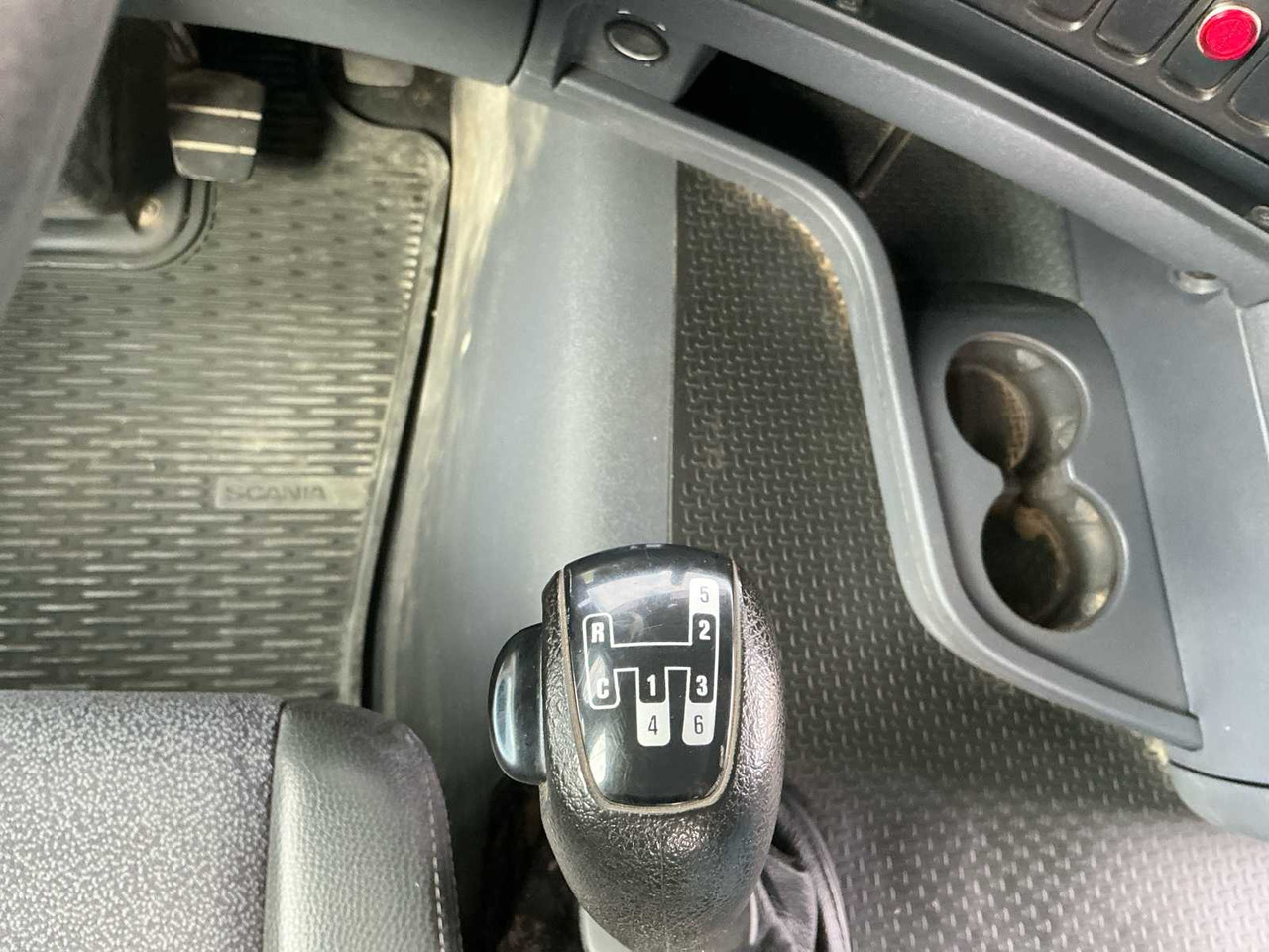 Грузовик 2009 SCANIA G420 TIPPER TRUCK WITH CRANE: фото 32 Грузовик 2009 SCANIA G420 TIPPER TRUCK WITH CRANE: фото 32