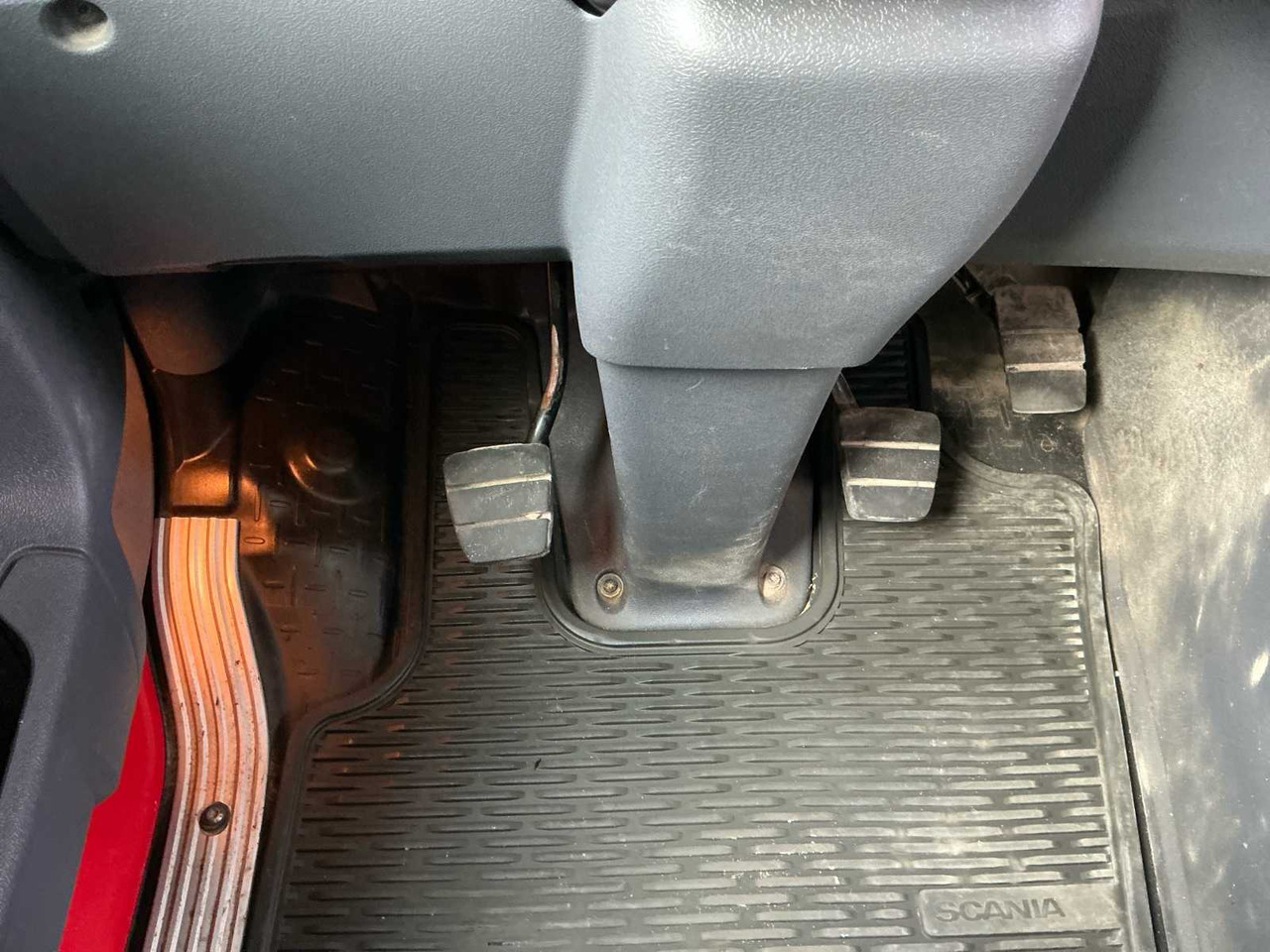 Грузовик 2009 SCANIA G420 TIPPER TRUCK WITH CRANE: фото 33 Грузовик 2009 SCANIA G420 TIPPER TRUCK WITH CRANE: фото 33