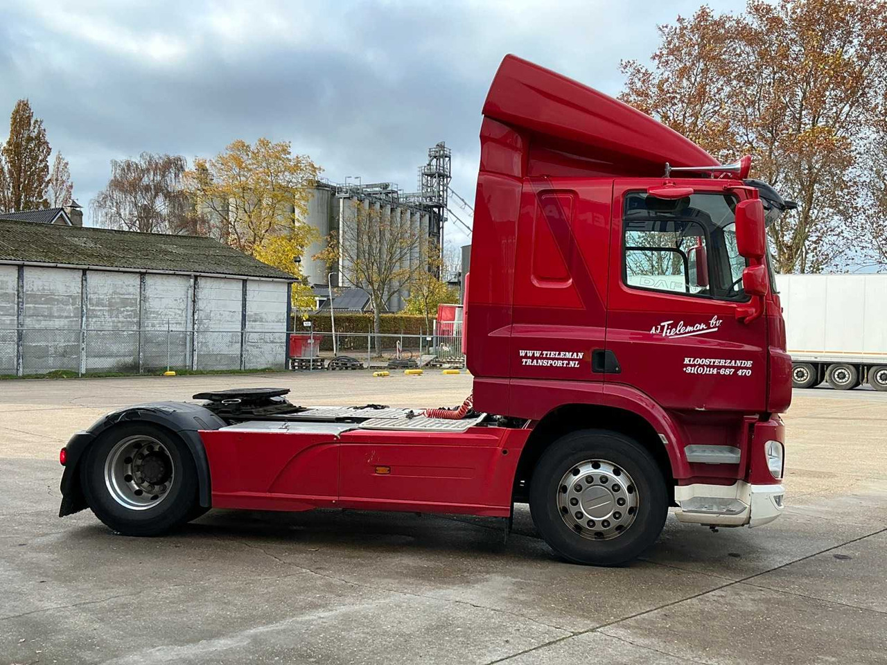 2015 DAF CF370FT SEMI-TRAILER TRACTOR - Грузовик: фото 5 2015 DAF CF370FT SEMI-TRAILER TRACTOR - Грузовик: фото 5