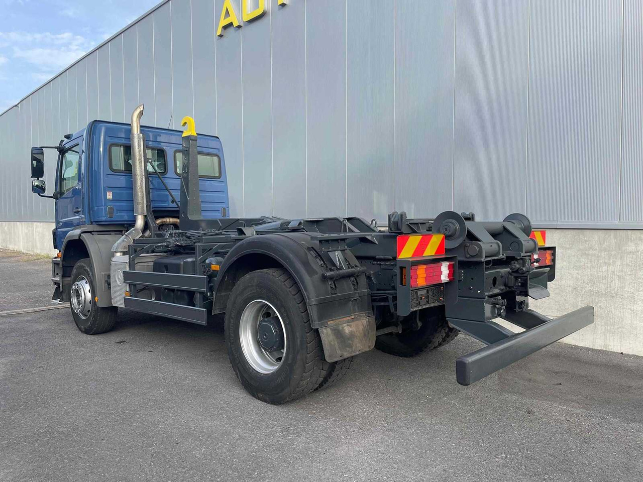 2021 MERCEDES-BENZ AXOR 1833 PULL-UP TRUCK - Грузовик: фото 2 2021 MERCEDES-BENZ AXOR 1833 PULL-UP TRUCK - Грузовик: фото 2