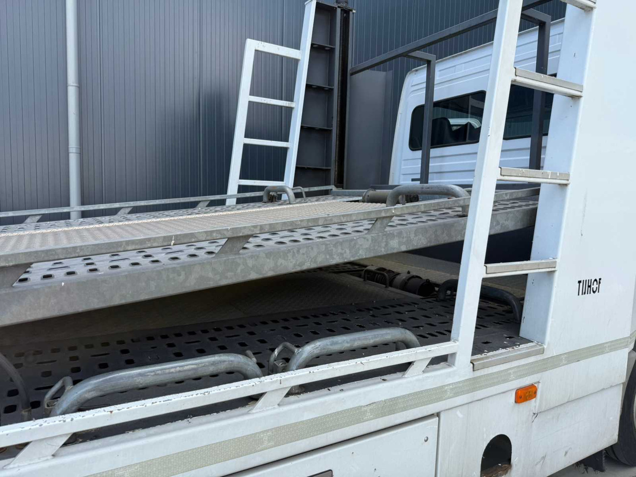 Грузовик MERCEDES-BENZ - TIJHOF CAR TRANSPORTER - ATEGO 1223 - TRUCK - 2007: фото 10 Грузовик MERCEDES-BENZ - TIJHOF CAR TRANSPORTER - ATEGO 1223 - TRUCK - 2007: фото 10