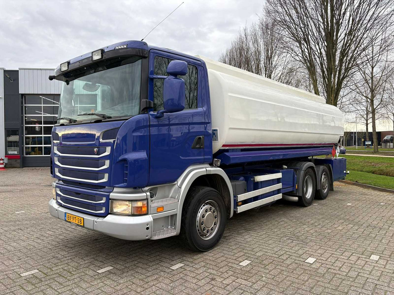 SCANIA - G 360 B - 2010 - 24.400L TANKER 4 COMPARTMENTS - TRUCK - Грузовик: фото 1 SCANIA - G 360 B - 2010 - 24.400L TANKER 4 COMPARTMENTS - TRUCK - Грузовик: фото 1