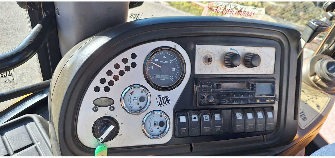 Экскаватор-погрузчик JCB - 3CX - BACKHOE LOADER - 2004: фото 12 Экскаватор-погрузчик JCB - 3CX - BACKHOE LOADER - 2004: фото 12