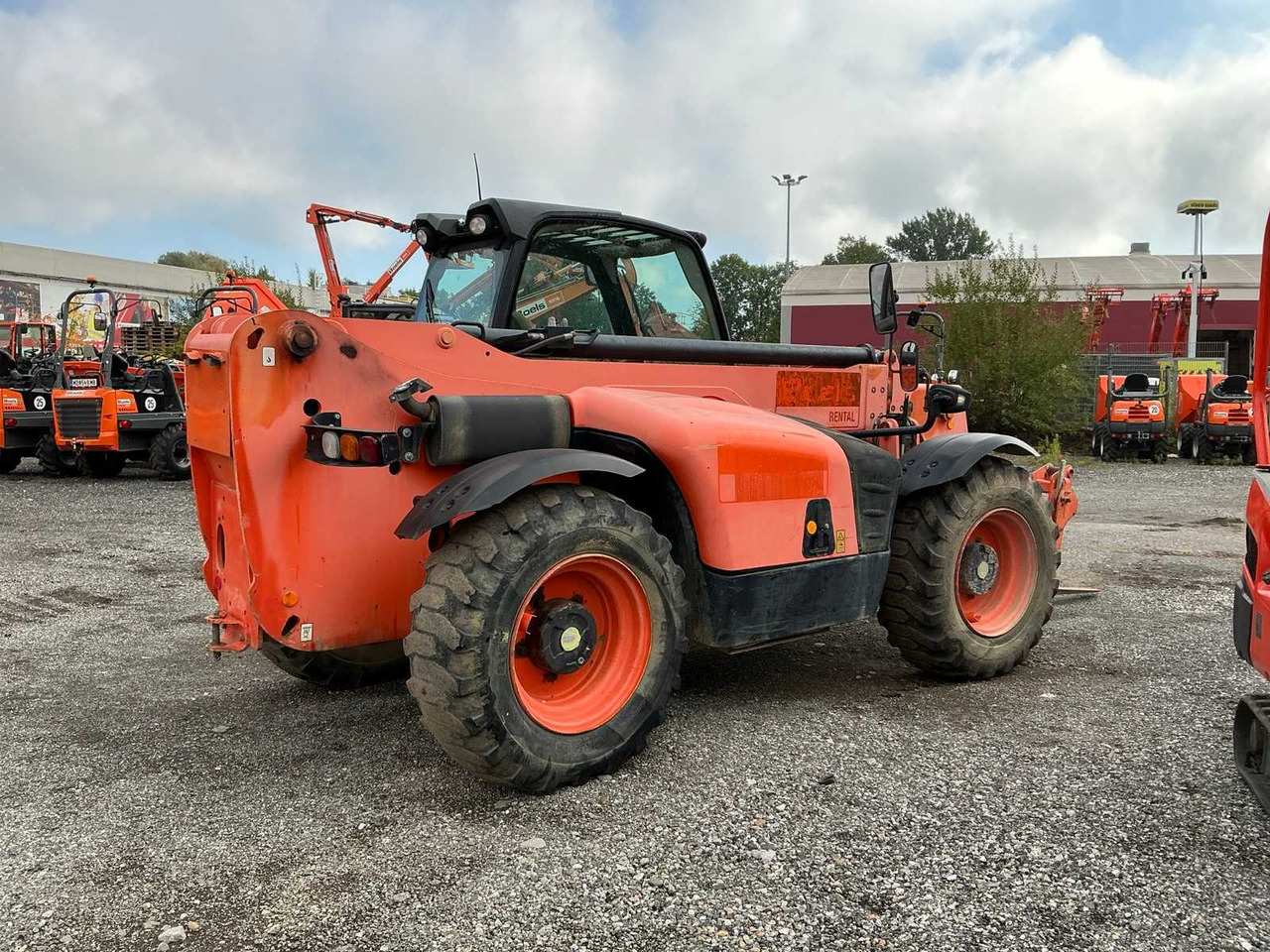 JCB 535-95 - Колёсный погрузчик: фото 3 JCB 535-95 - Колёсный погрузчик: фото 3