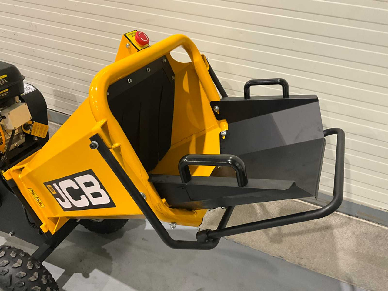 Измельчитель древесины JCB CH75100P: фото 9