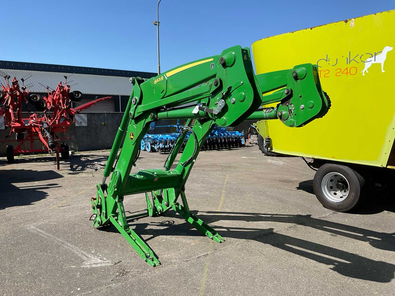 John Deere 663R - Фронтальный погрузчик для трактора: фото 3 John Deere 663R - Фронтальный погрузчик для трактора: фото 3