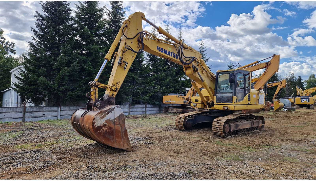 Komatsu PC210NLC - Гусеничный экскаватор: фото 1 Komatsu PC210NLC - Гусеничный экскаватор: фото 1