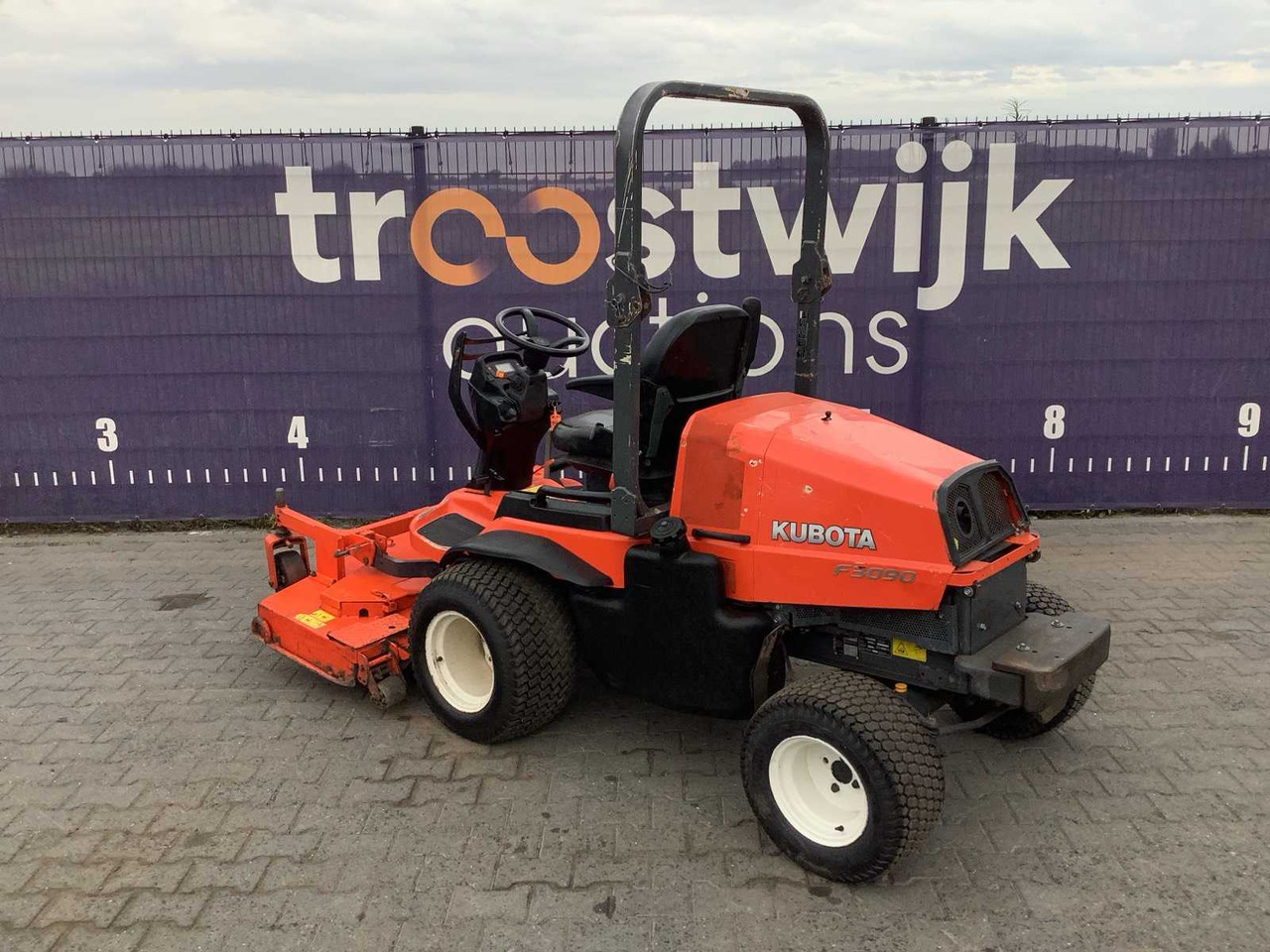 Kubota F3090 - Газонокосилка: фото 3 Kubota F3090 - Газонокосилка: фото 3
