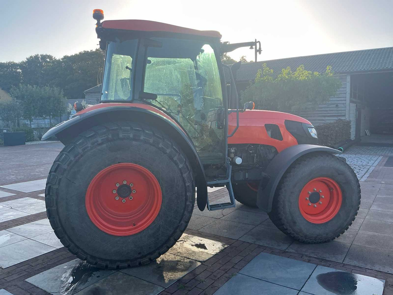 Kubota M12 M8560-H-C - Трактор: фото 3 Kubota M12 M8560-H-C - Трактор: фото 3